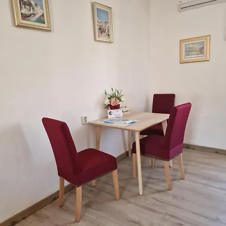 Apartments Tragurion Trogir Exterior photo